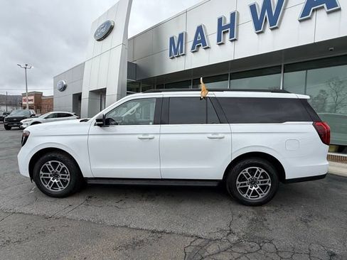 Certified 2025 Ford Expedition Max Active AWD/4WD image 5