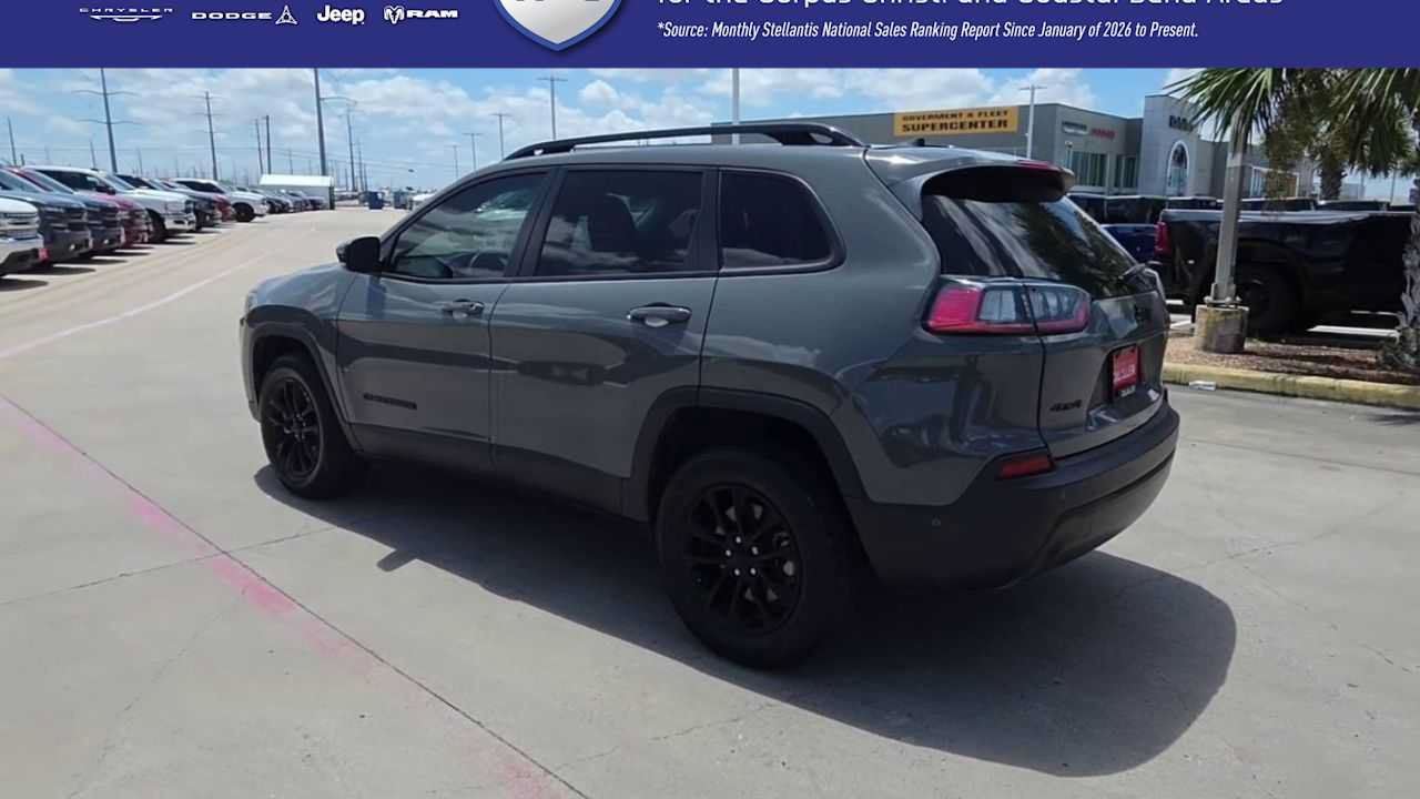 Certified 2023 Jeep Cherokee Altitude Lux AWD/4WD image 6