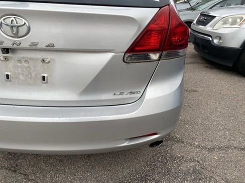 Used 2013 Toyota Venza LE image 10