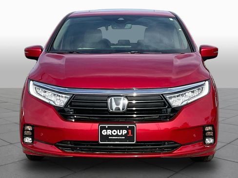 Used 2024 Honda Odyssey Touring image 4