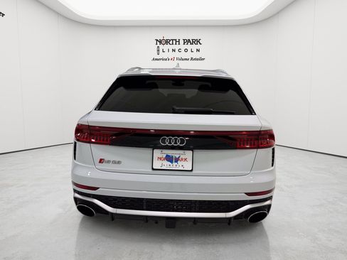 Used 2022 Audi RS Q8 AWD/4WD image 4