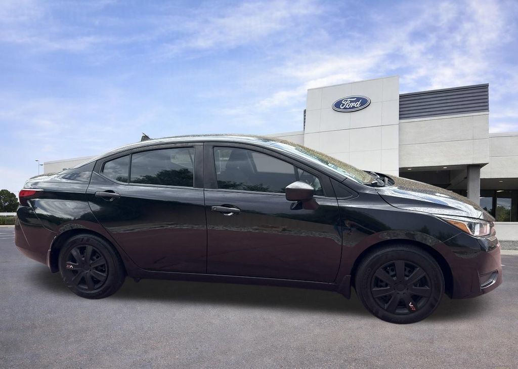Used 2024 Nissan Versa S w/ Trunk Package FWD image 9