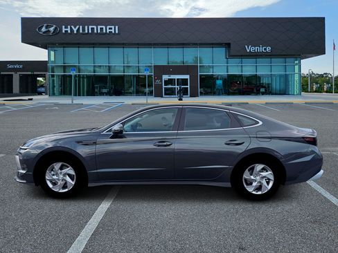 New 2026 Hyundai Sonata SE FWD image 3