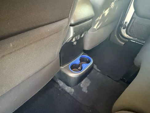 Used 2018 Jeep Wrangler Unlimited Sport S image 26