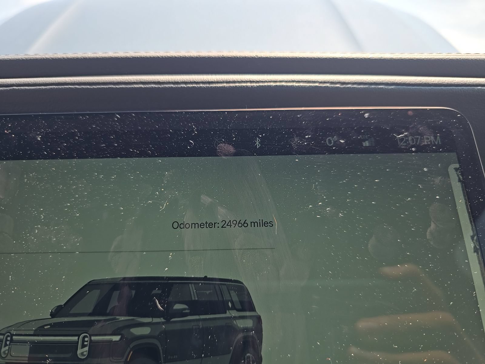 Used 2025 Rivian R1S Adventure Dual AWD/4WD image 10