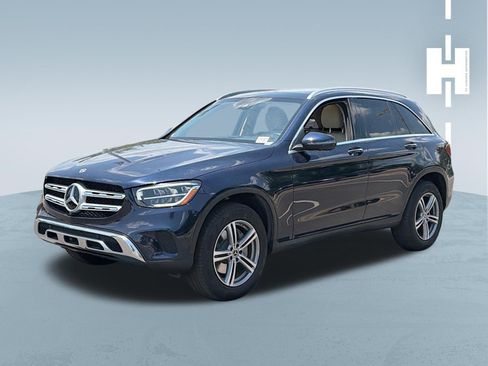 Used 2022 Mercedes-Benz GLC 300 image 2