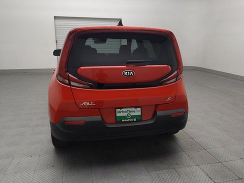 Used 2020 Kia Soul S FWD image 6