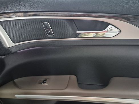 Used 2016 Lincoln MKZ AWD w/ Equipment Group 200A Select image 33