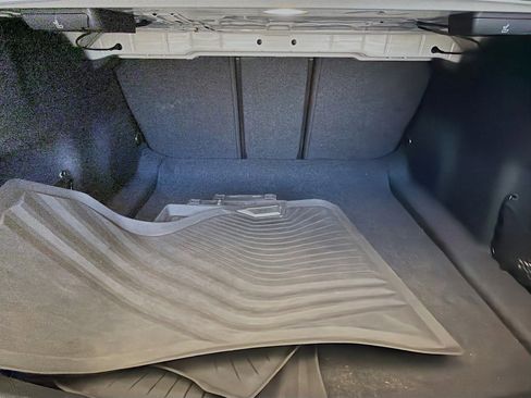 Used 2020 BMW 330i Sedan w/ Convenience Package image 18