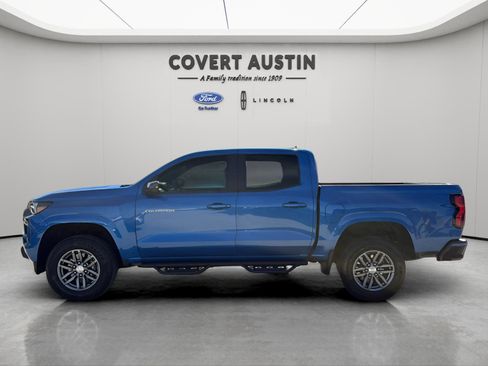 Used 2023 Chevrolet Colorado LT w/ LT Convenience Package II image 2