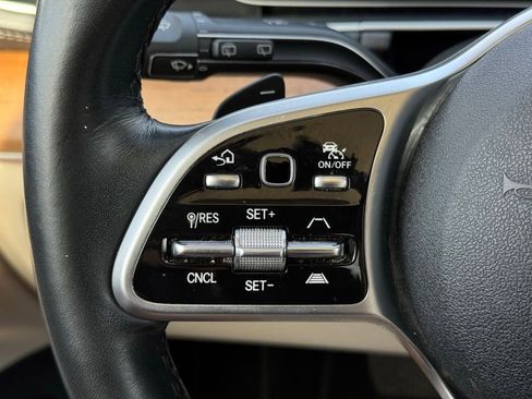 Used 2022 Mercedes-Benz GLS 450 4MATIC image 39