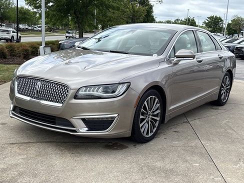 Used 2019 Lincoln MKZ Reserve AWD/4WD image 11