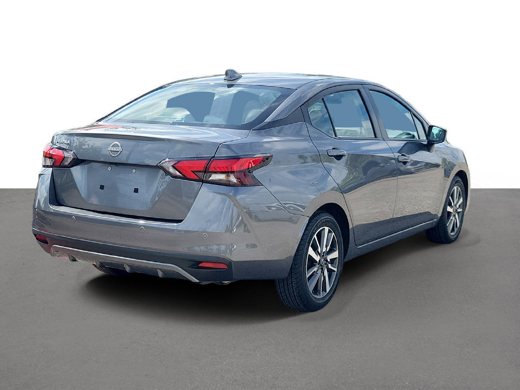 Used 2025 Nissan Versa SV FWD image 3