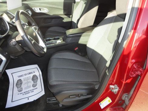 Used 2014 Chevrolet Equinox LT w/ Driver Convenience Package image 4