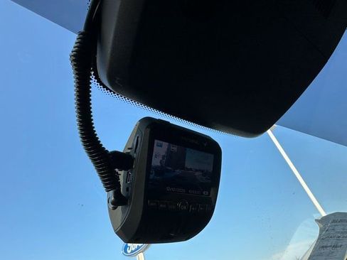 Used 2017 Chevrolet SS image 31