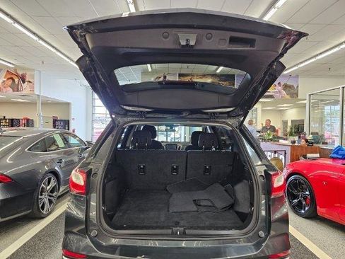 Used 2018 Chevrolet Equinox LT image 39