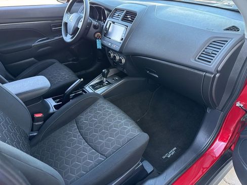 Used 2022 Mitsubishi Outlander Sport ES AWD/4WD image 21