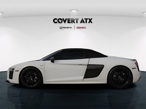 Used 2018 Audi R8 V10 plus image 5