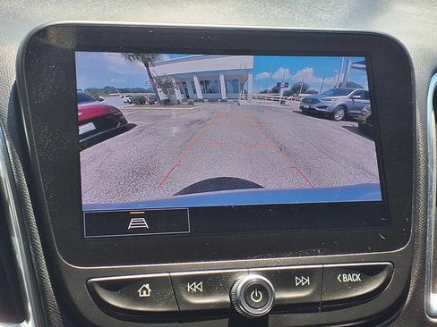 Used 2024 Chevrolet Malibu LT FWD image 4
