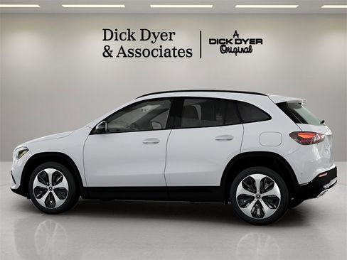 Used 2026 Mercedes-Benz GLA 250 image 21