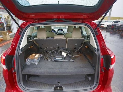 Used 2017 Ford C-MAX Energi SE w/ Equipment Group 402A image 15