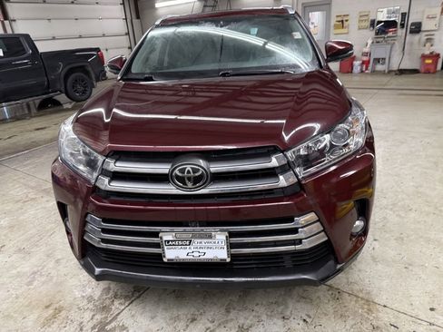 Used 2018 Toyota Highlander Limited image 10