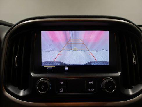 Used 2022 Chevrolet Colorado Z71 image 29