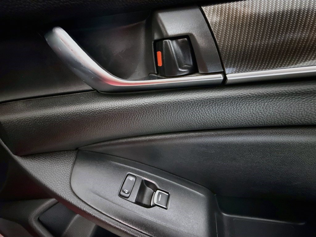 Used 2021 Honda Accord Sport image 30