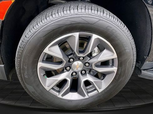 Used 2022 Chevrolet Tahoe LT w/ Luxury Package RWD image 9