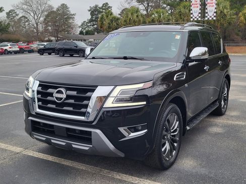 Used 2022 Nissan Armada Platinum w/ Captain's Chairs Package image 7