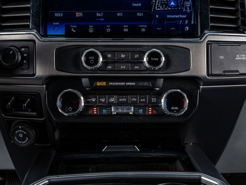 Used 2022 Ford F250 Limited image 24