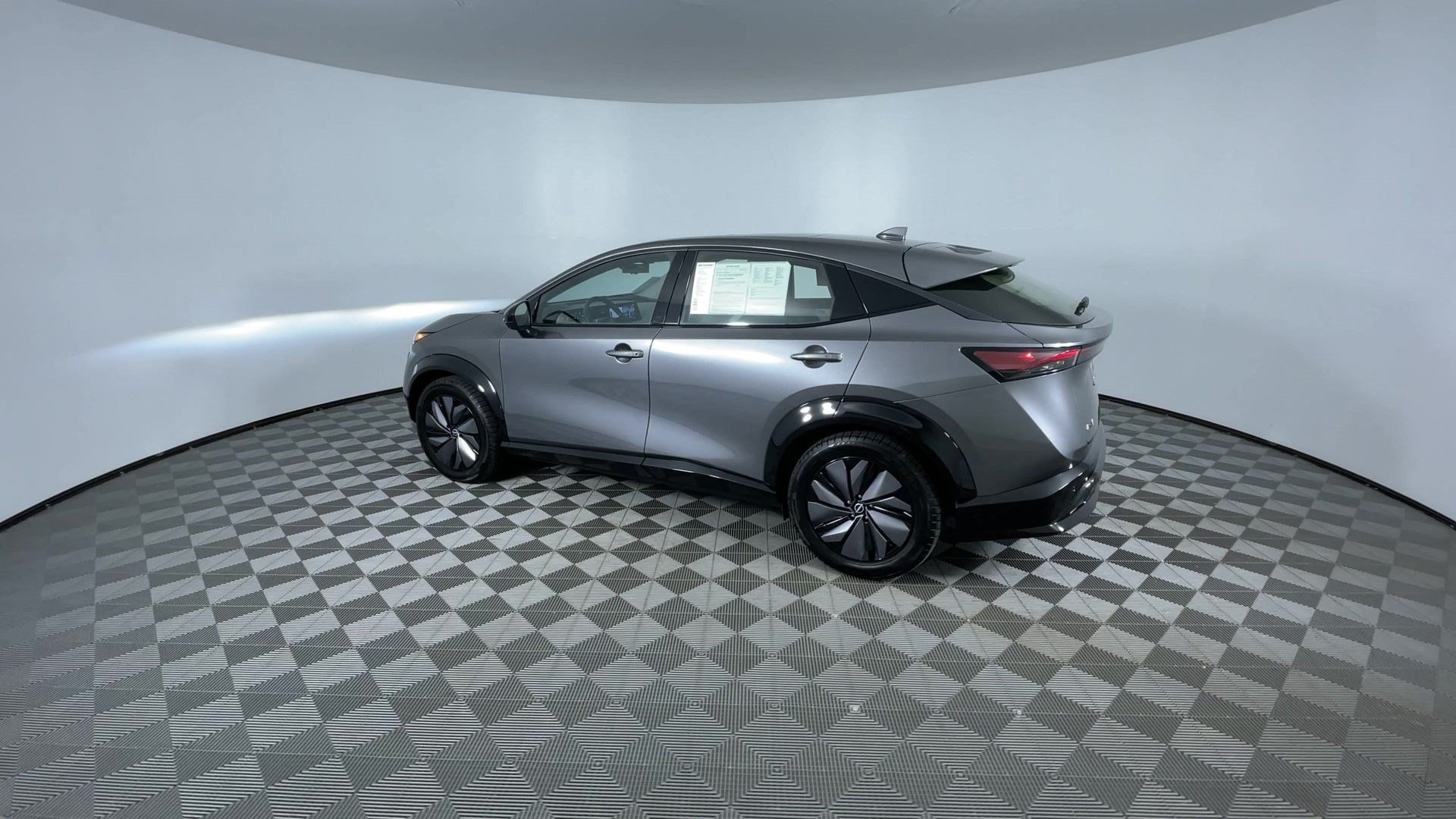 Certified 2024 Nissan Ariya AWD image 6