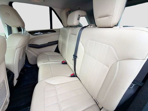 Used 2017 Mercedes-Benz GLE 350 w/ Premium 1 Package image 20