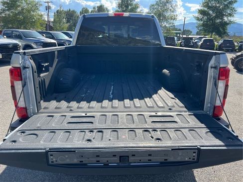 Used 2017 Ford F350 Lariat w/ Lariat Ultimate Package AWD/4WD image 13