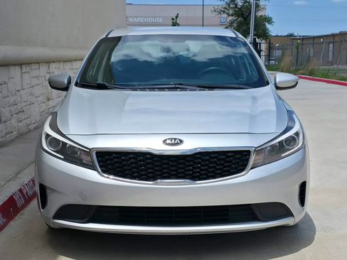 Used 2017 Kia Forte LX w/ LX Popular Package FWD image 8