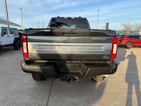 Used 2020 Ford F350 Platinum w/ FX4 Off-Road Package image 6