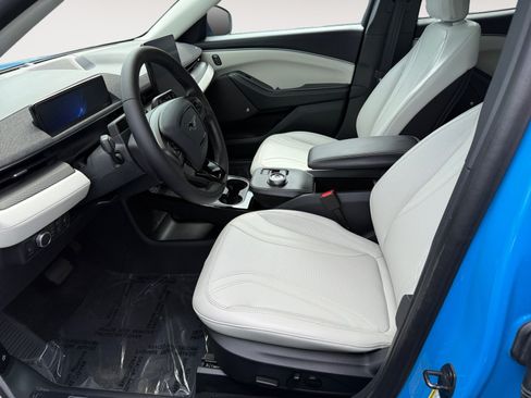 Used 2022 Ford Mustang Mach-E Premium RWD image 10