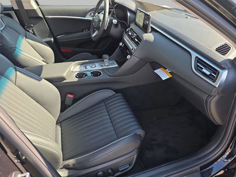 New 2026 Genesis G70 2.5T Prestige RWD image 24