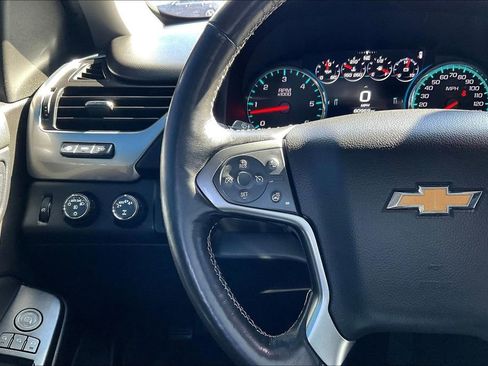 Used 2018 Chevrolet Tahoe Premier AWD/4WD image 11