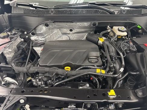 New 2026 Chevrolet Trax LT w/ Driver Confidence Package image 11