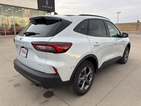 Used 2025 Ford Escape ST-Line Select image 28