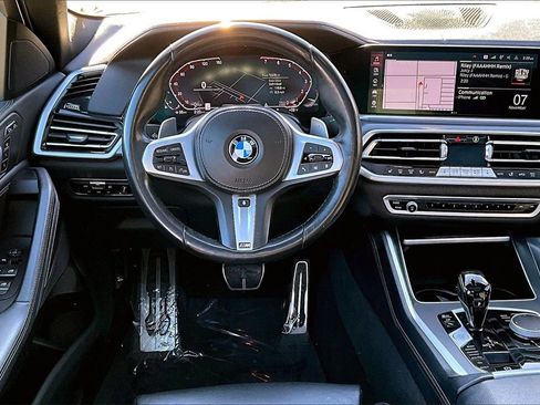 Used 2022 BMW X6 xDrive40i w/ M Sport Package image 5