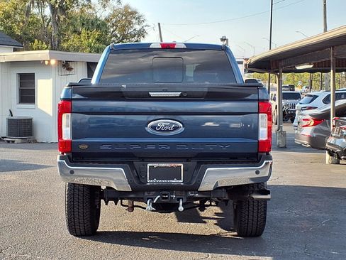 Used 2017 Ford F350 Lariat w/ Chrome Package image 5