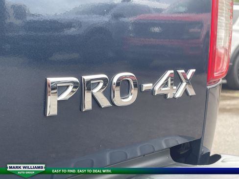 Used 2019 Nissan Frontier PRO-4X image 9