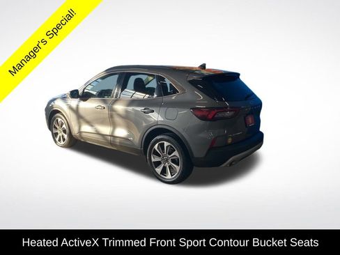 Used 2023 Ford Escape Platinum image 20