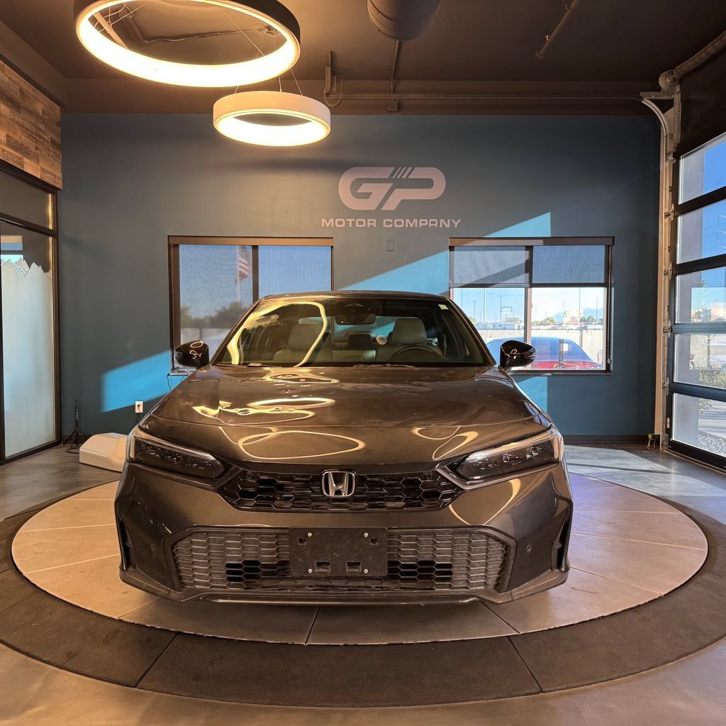 Used 2025 Honda Civic Sport Touring image 8