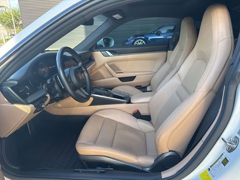 Certified 2024 Porsche 911 Carrera 4S w/ Premium Package AWD/4WD image 5