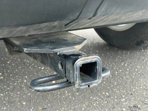 Used 2018 Chevrolet Equinox Premier image 12