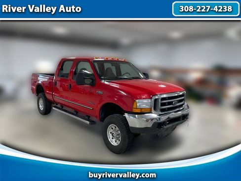 Used 2000 Ford F250 Lariat image 1