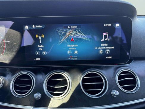 Used 2023 Mercedes-Benz E 350 Sedan image 29